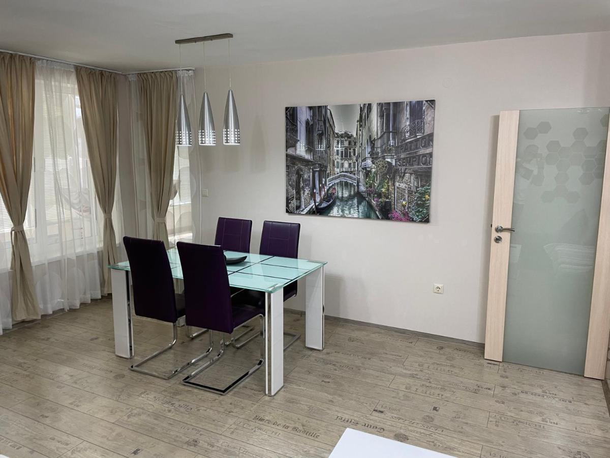 Apartment Dea Burgas Bagian luar foto