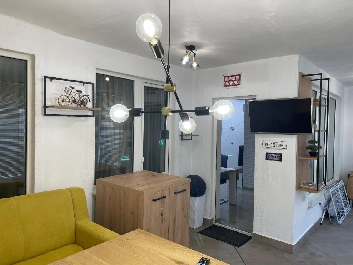 Apartment Dea Burgas Bagian luar foto
